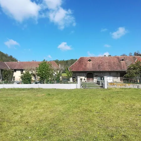 Ferme Les Poneys De La Durme 3*